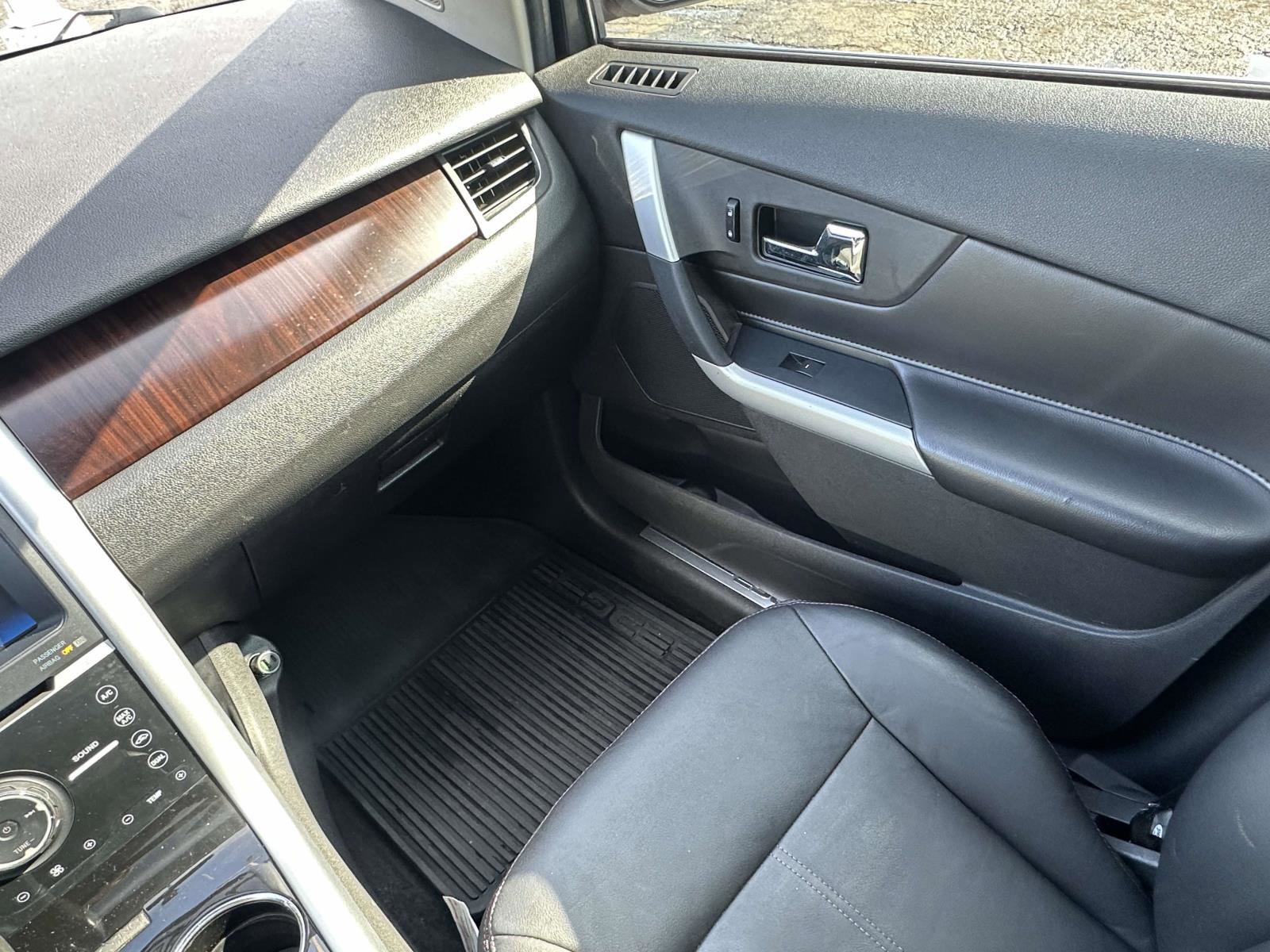 Used 2011 Ford Edge Limited w/ 301A Rapid Spec Order Code image 33