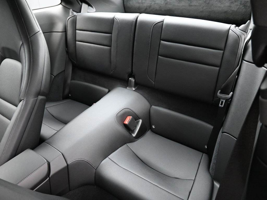 Used 2025 Porsche 911 Carrera image 19