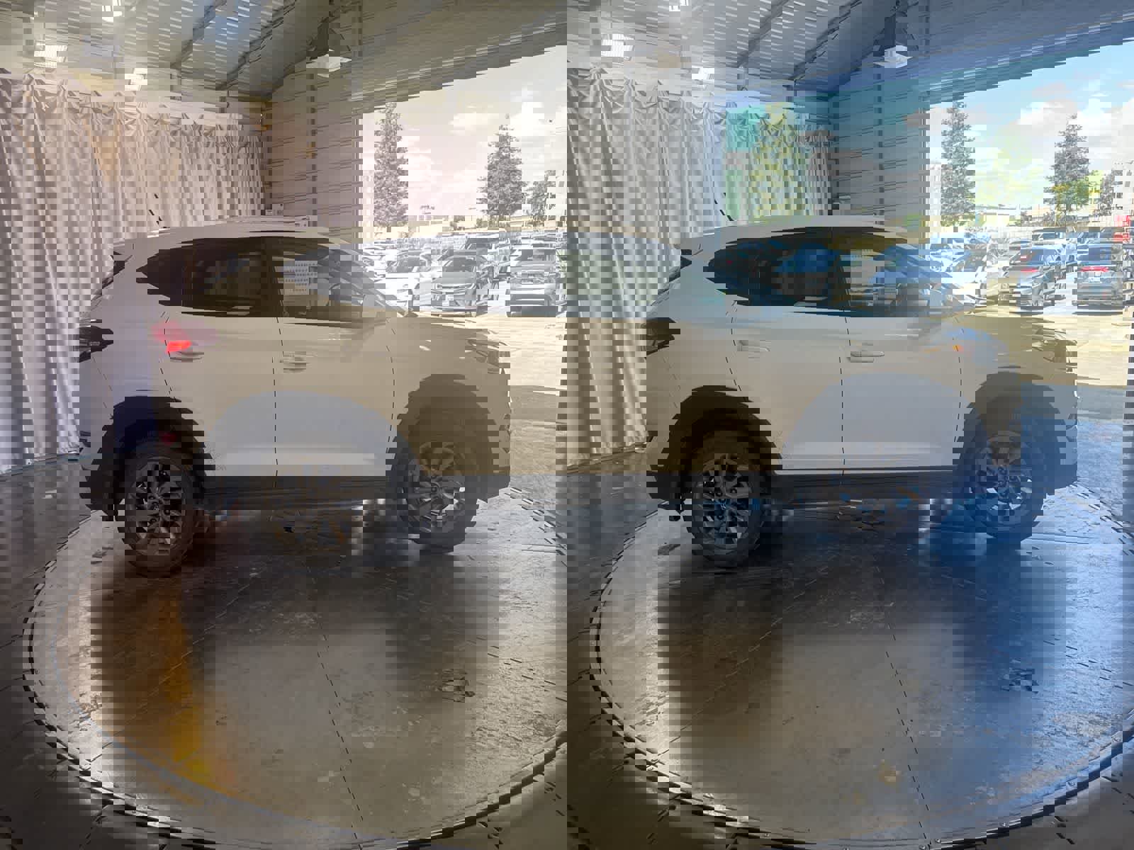 Used 2017 Hyundai Tucson SE FWD image 4