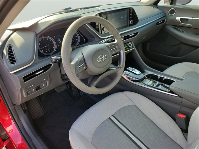 Used 2022 Hyundai Sonata SE w/ Preferred Accessory Package image 11