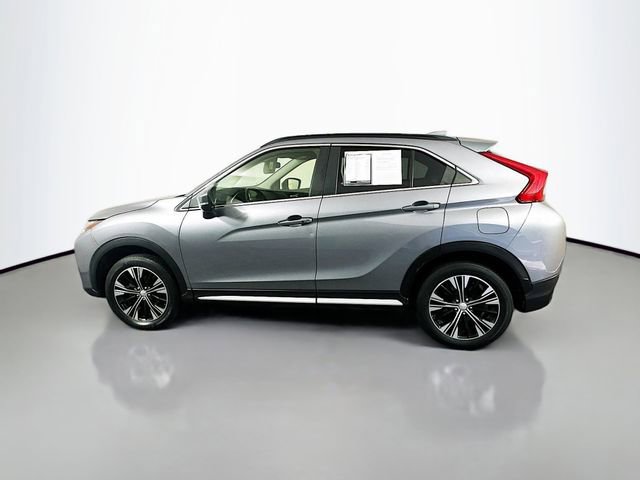 Used 2020 Mitsubishi Eclipse Cross SE image 4