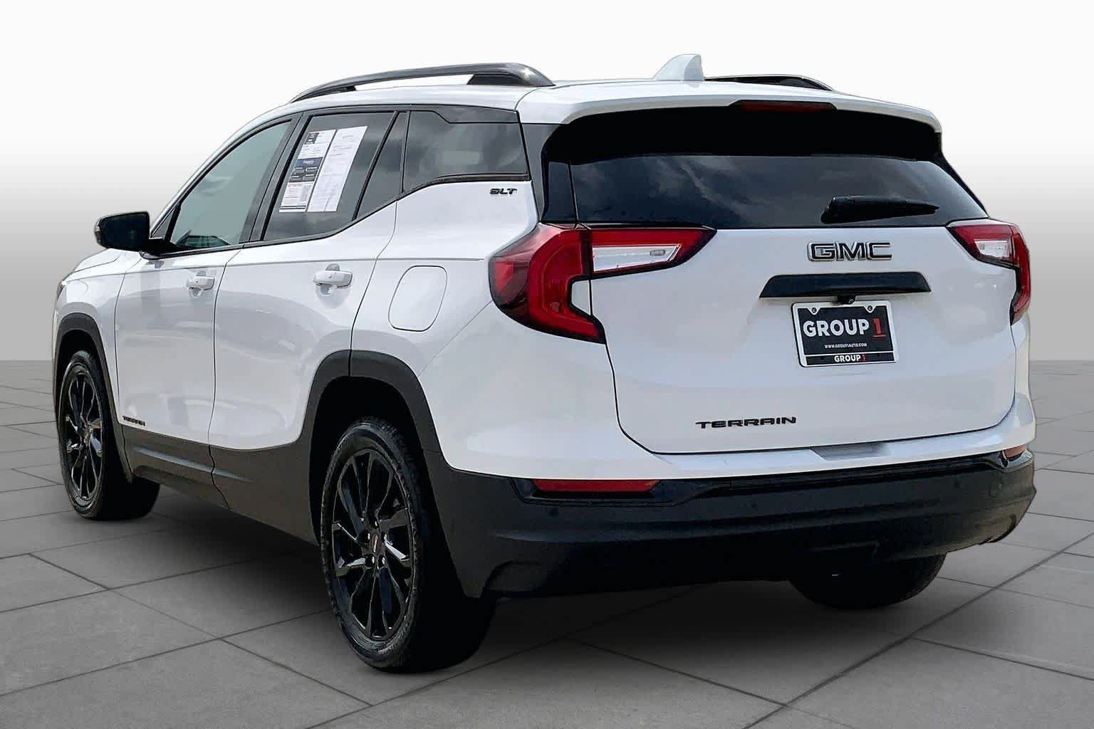 Certified 2023 GMC Terrain SLT w/ Elevation Edition FWD image 12
