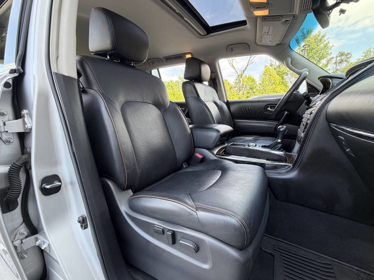 Used 2017 Nissan Armada Platinum w/ Captain Seat Package AWD/4WD image 33