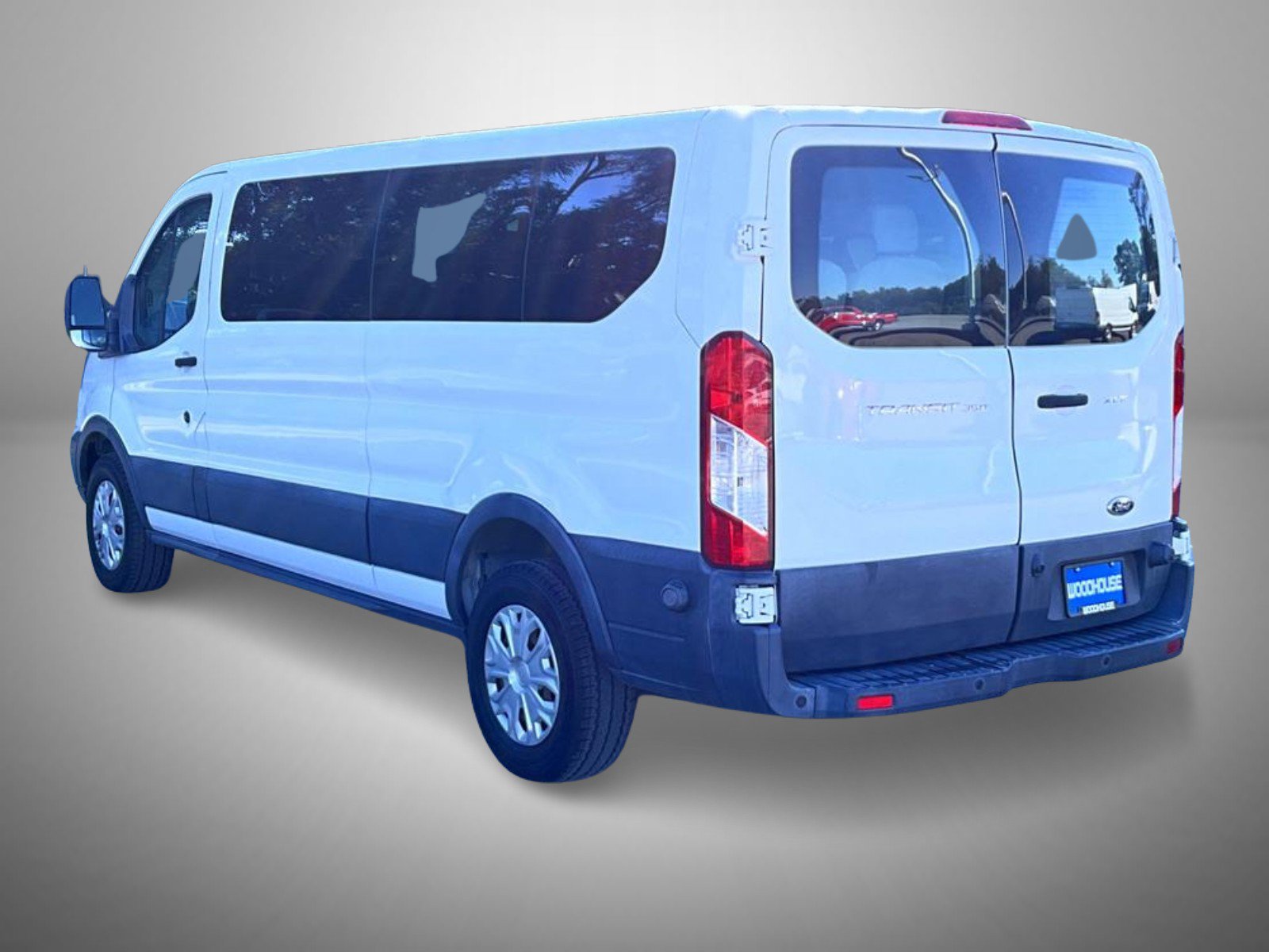 Used 2016 Ford Transit 350 XLT RWD image 7