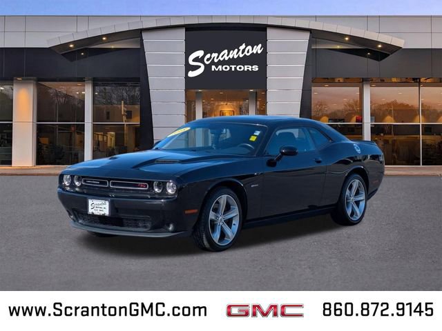 Used 2018 Dodge Challenger R/T image 1