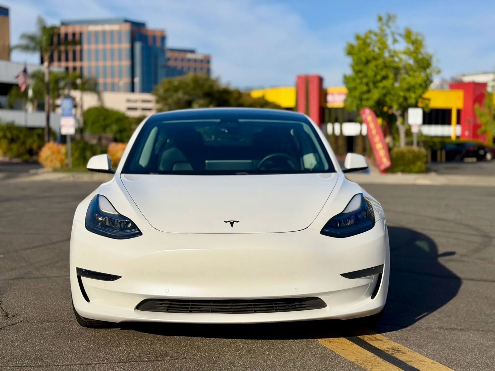 Used 2021 Tesla Model 3 Standard Range Plus RWD image 3