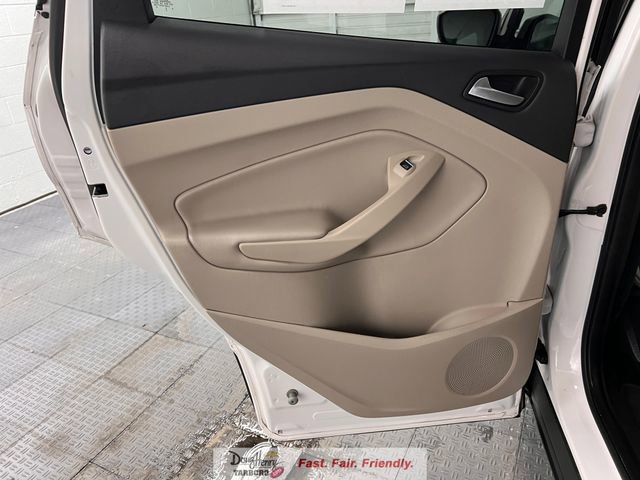 Used 2019 Ford Escape SE FWD image 28