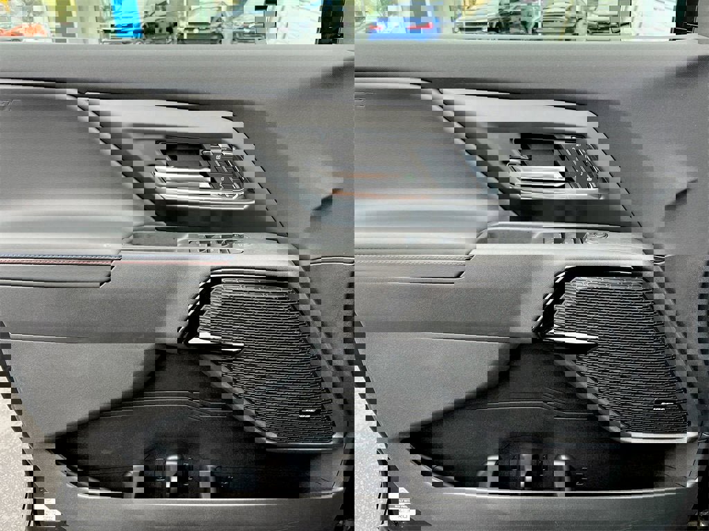 New 2024 Chevrolet Silverado EV RST image 18