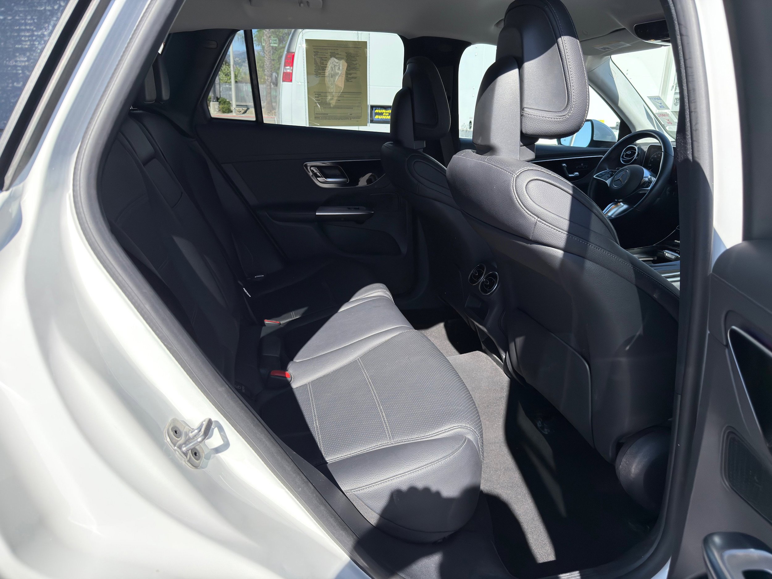Used 2024 Mercedes-Benz GLC 300 w/ Winter Package image 12