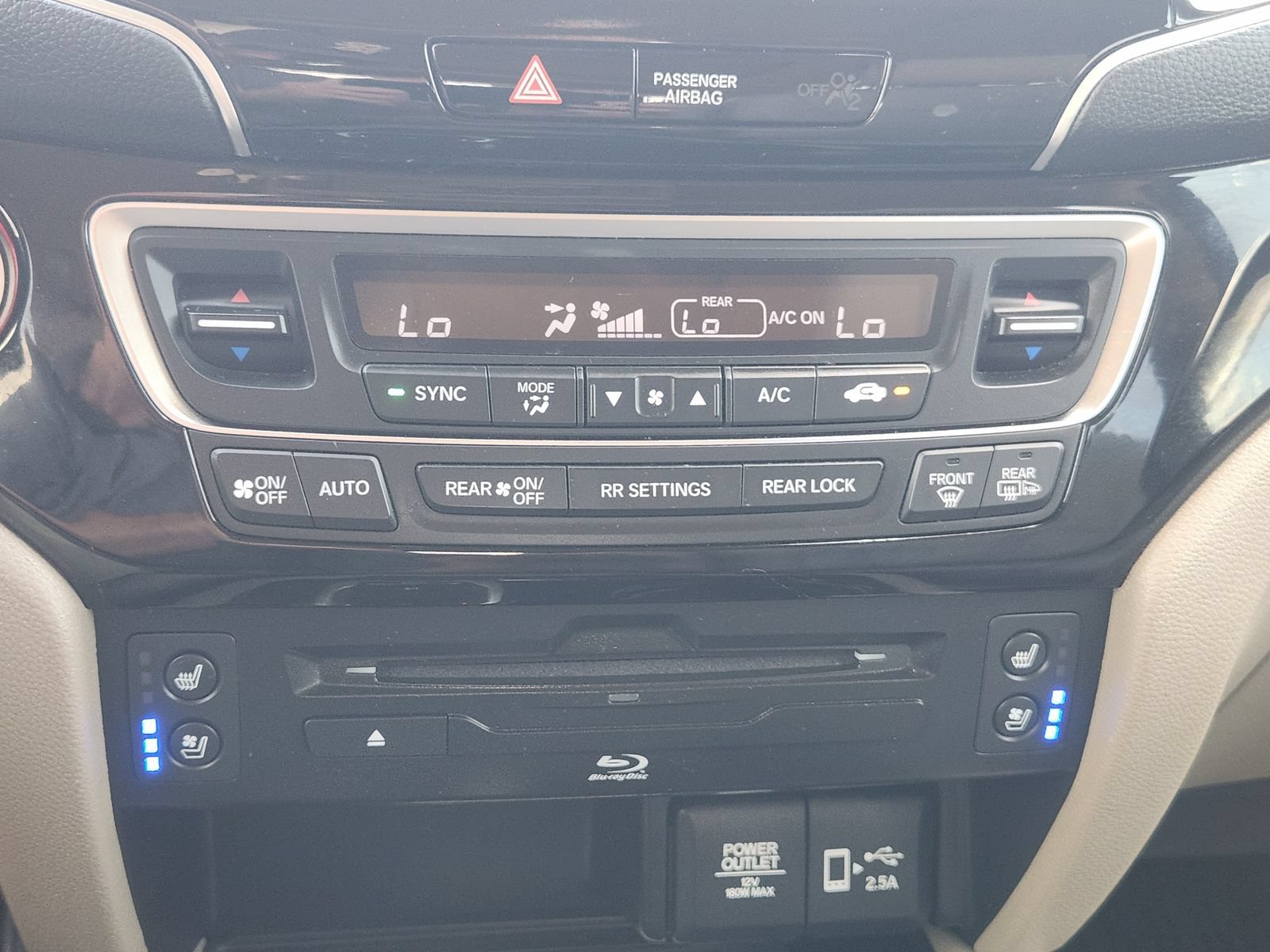 Used 2022 Honda Pilot Elite image 22