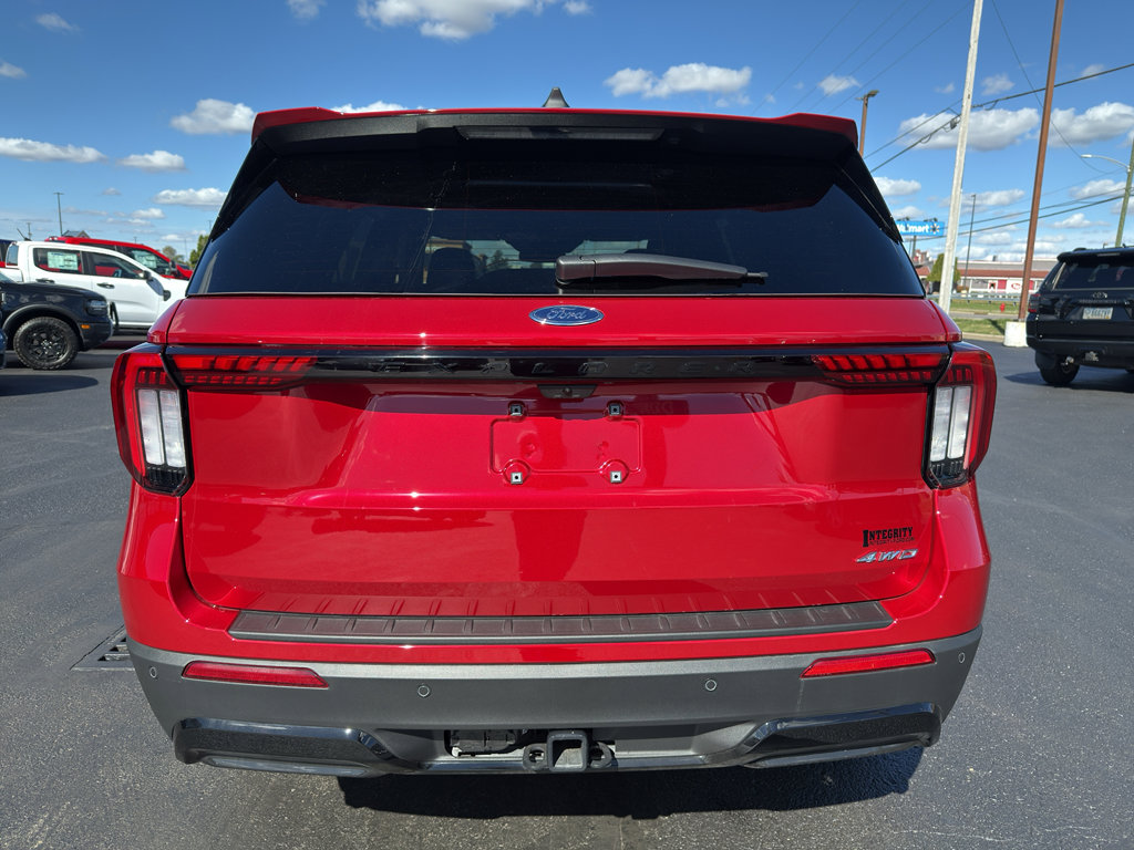 New 2025 Ford Explorer ST-Line w/ Premium Package image 7