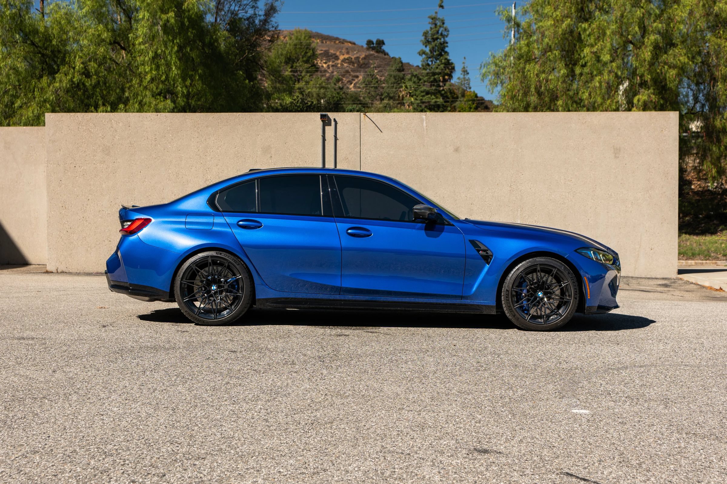 Used 2025 BMW M3 Competition w/ M Carbon Exterior Package AWD/4WD image 4