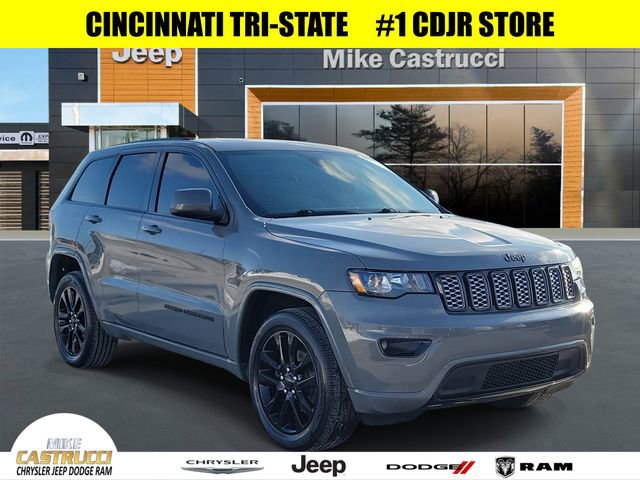Used 2019 Jeep Grand Cherokee Altitude image 1
