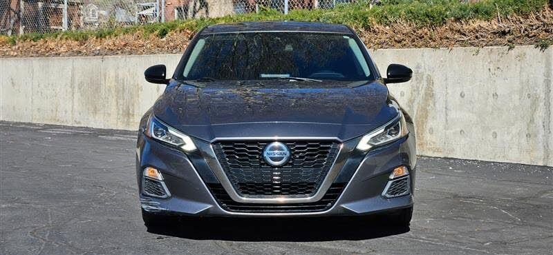 Used 2020 Nissan Altima 2.5 SR w/ Premium Package image 8