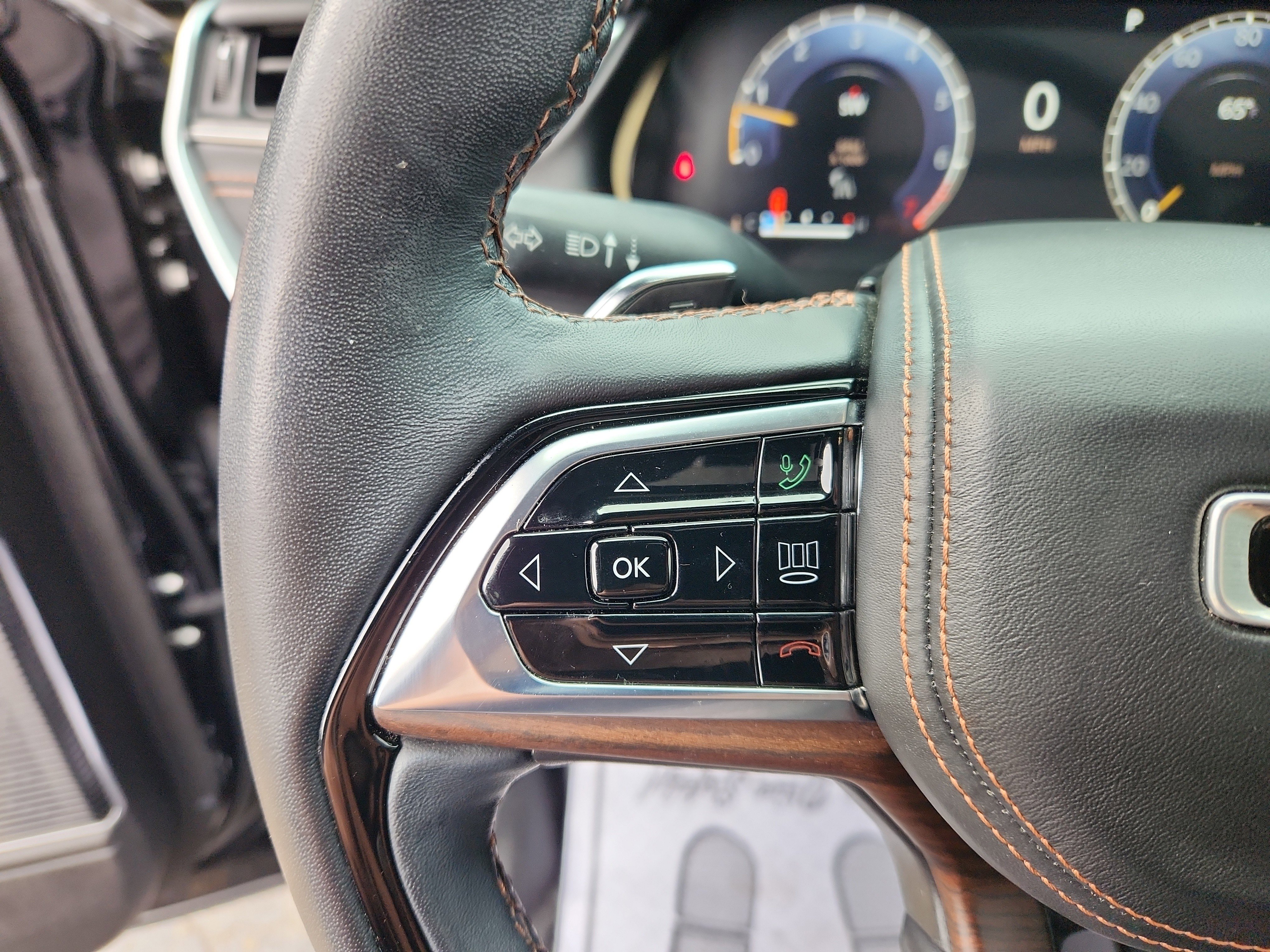 Used 2022 Jeep Grand Cherokee Summit w/ Adv Protech Group IV image 32