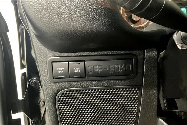 Used 2016 Jeep Wrangler Unlimited Rubicon w/ Dual Top Group image 37