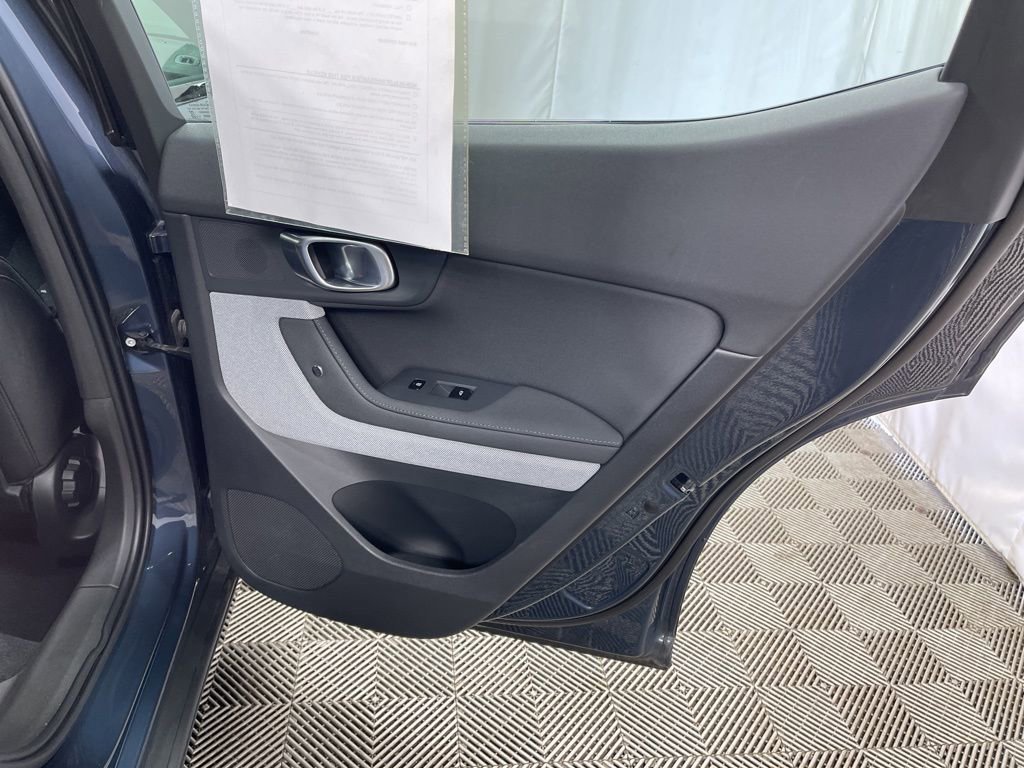 Used 2022 Polestar Polestar 2 w/ Pilot Package image 29