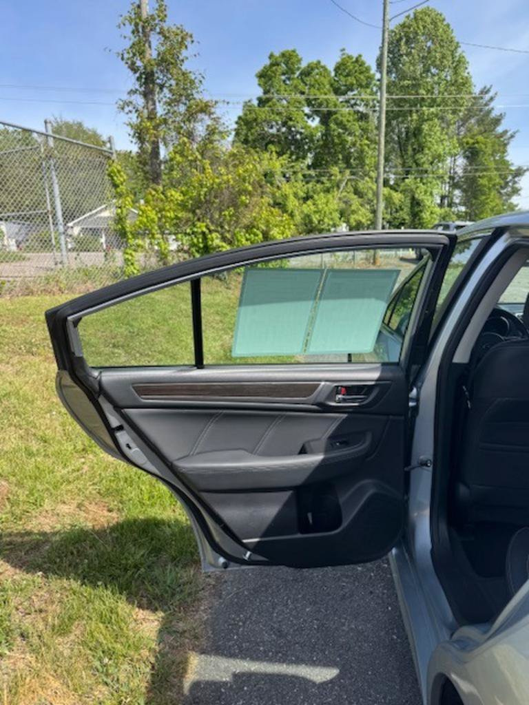 Used 2018 Subaru Legacy 2.5i Limited AWD/4WD image 15