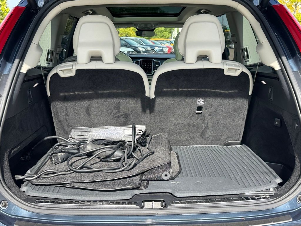 Certified 2024 Volvo XC90 T8 Ultimate w/ Protection Package Premier AWD/4WD image 5