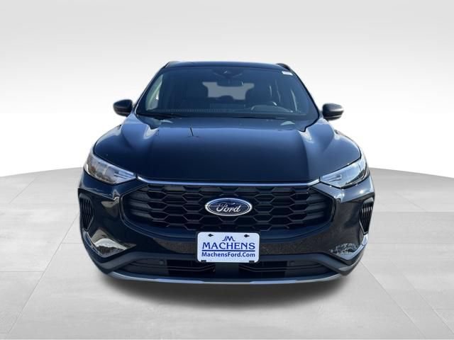 New 2026 Ford Escape ST-Line w/ Cold Weather Package FWD image 10