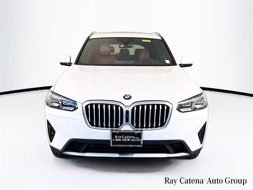 Used 2023 BMW X3 xDrive30i w/ Premium Package AWD/4WD image 2