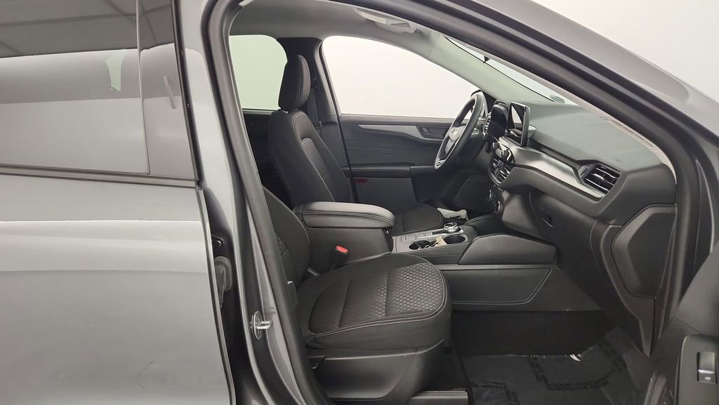 Used 2023 Ford Escape Active image 30