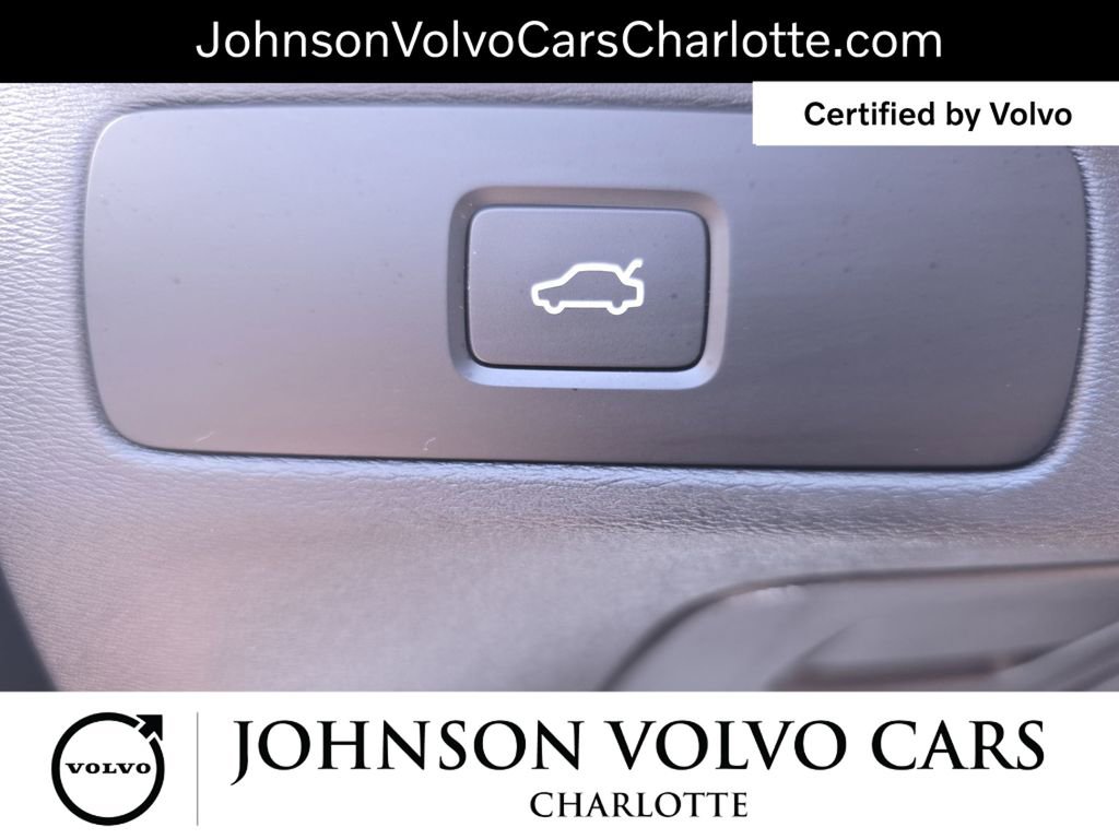 Used 2025 Volvo XC90 B5 Plus AWD/4WD image 29