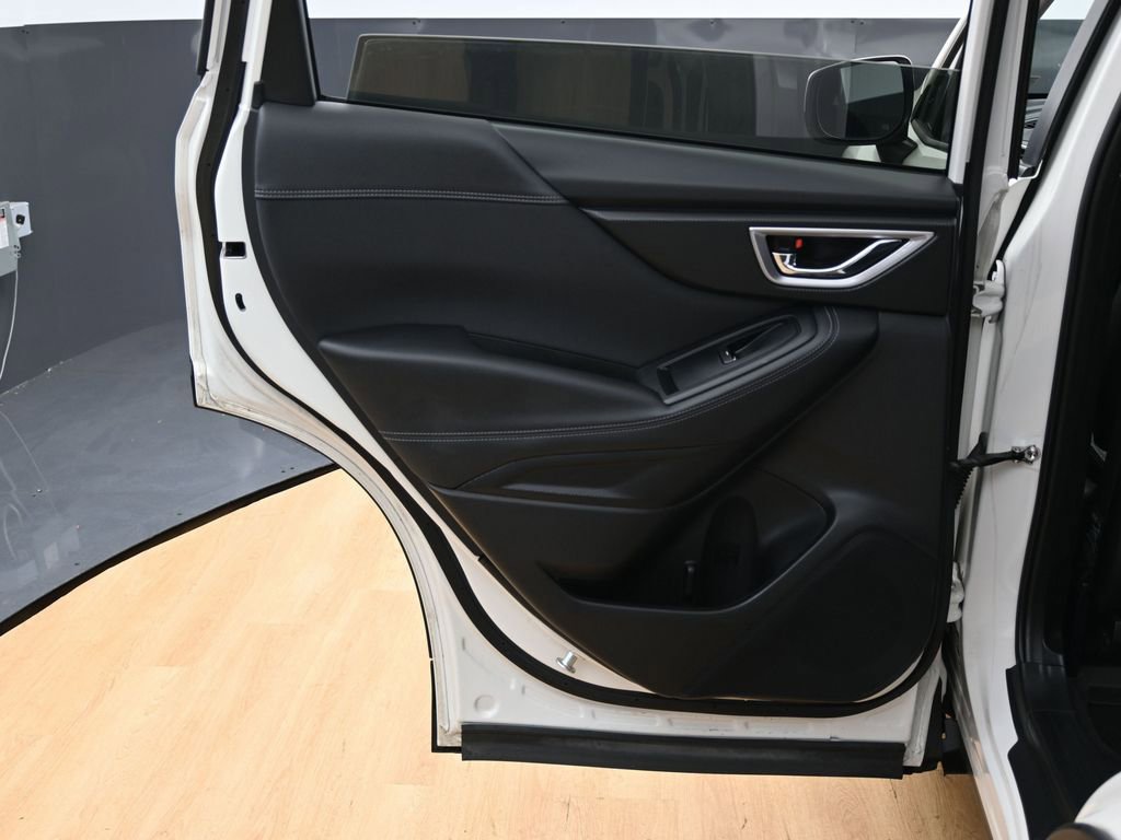 Used 2024 Subaru Forester Premium image 39