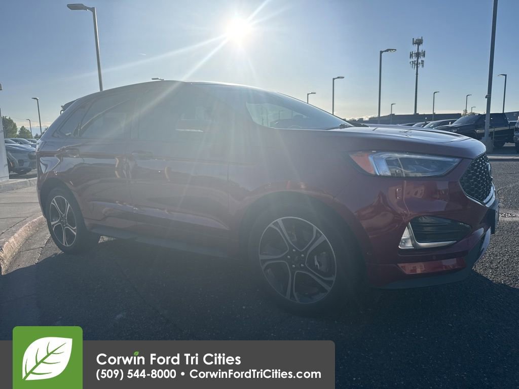Used 2019 Ford Edge ST w/ Equipment Group 401A AWD/4WD image 14