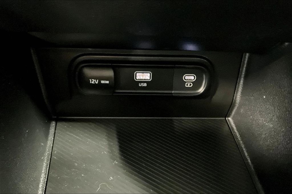 Used 2023 Kia Sportage LX image 31