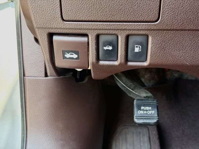 Used 2017 Lexus ES 350 w/ Ultra Luxury Package FWD image 44