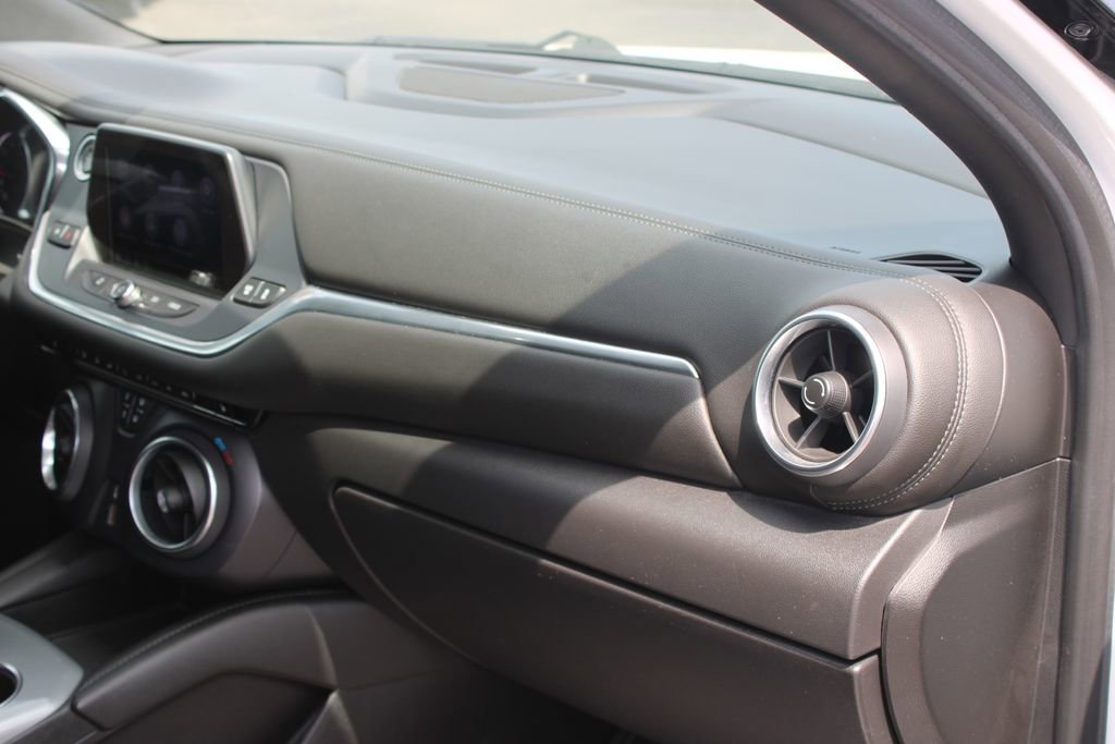 Used 2020 Chevrolet Blazer LT image 30