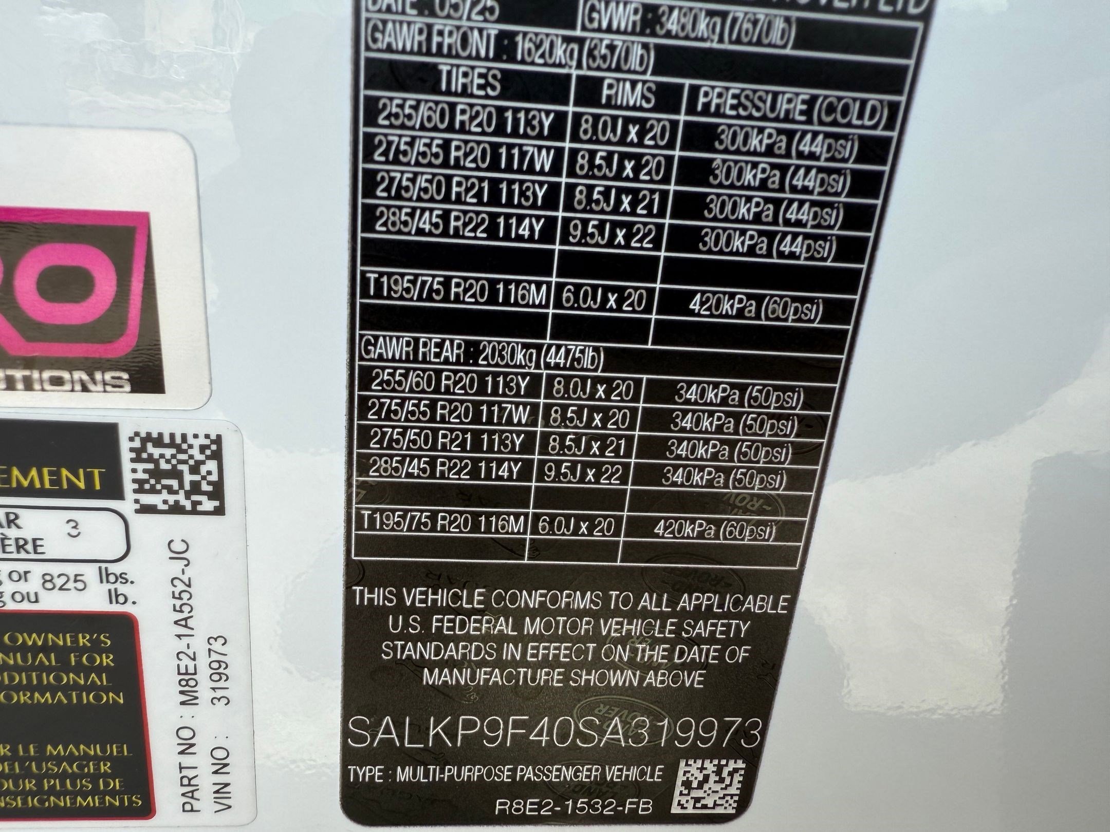 Used 2025 Land Rover Range Rover SE AWD/4WD image 20