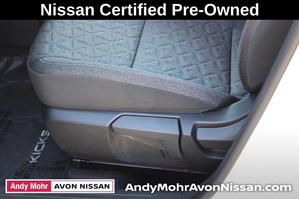Certified 2025 Nissan Kicks SV AWD/4WD image 17