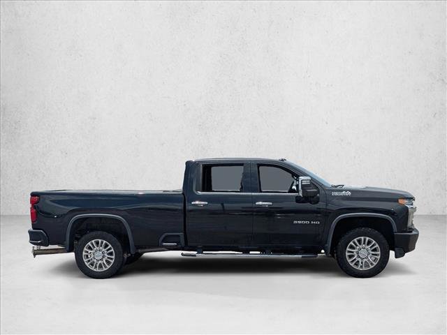 Used 2020 Chevrolet Silverado 3500 High Country w/ Technology Package AWD/4WD image 4