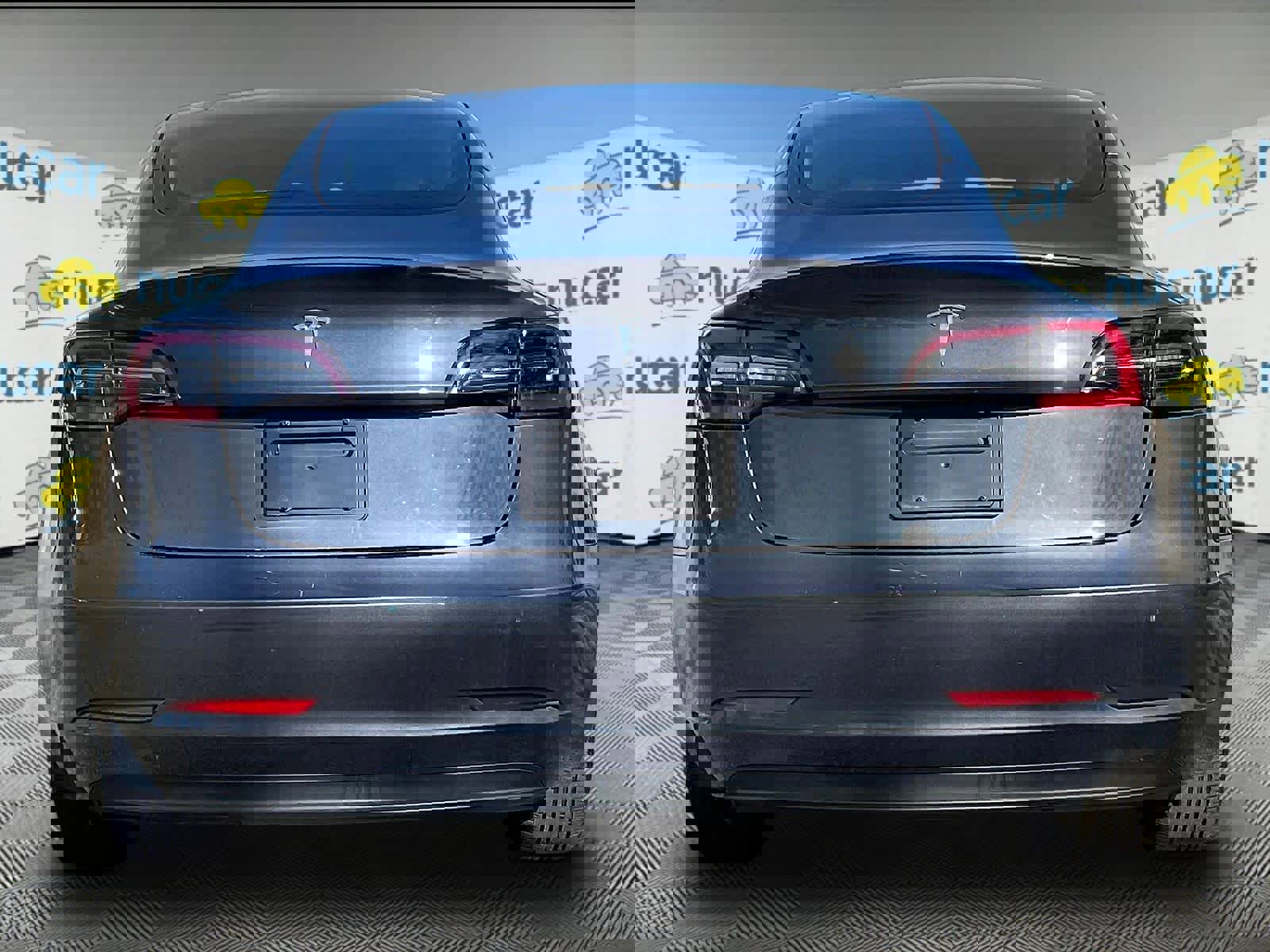 Used 2023 Tesla Model 3 Standard Range image 5