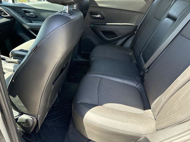 Used 2019 Chevrolet Trax LT w/ LT Convenience Package FWD image 54