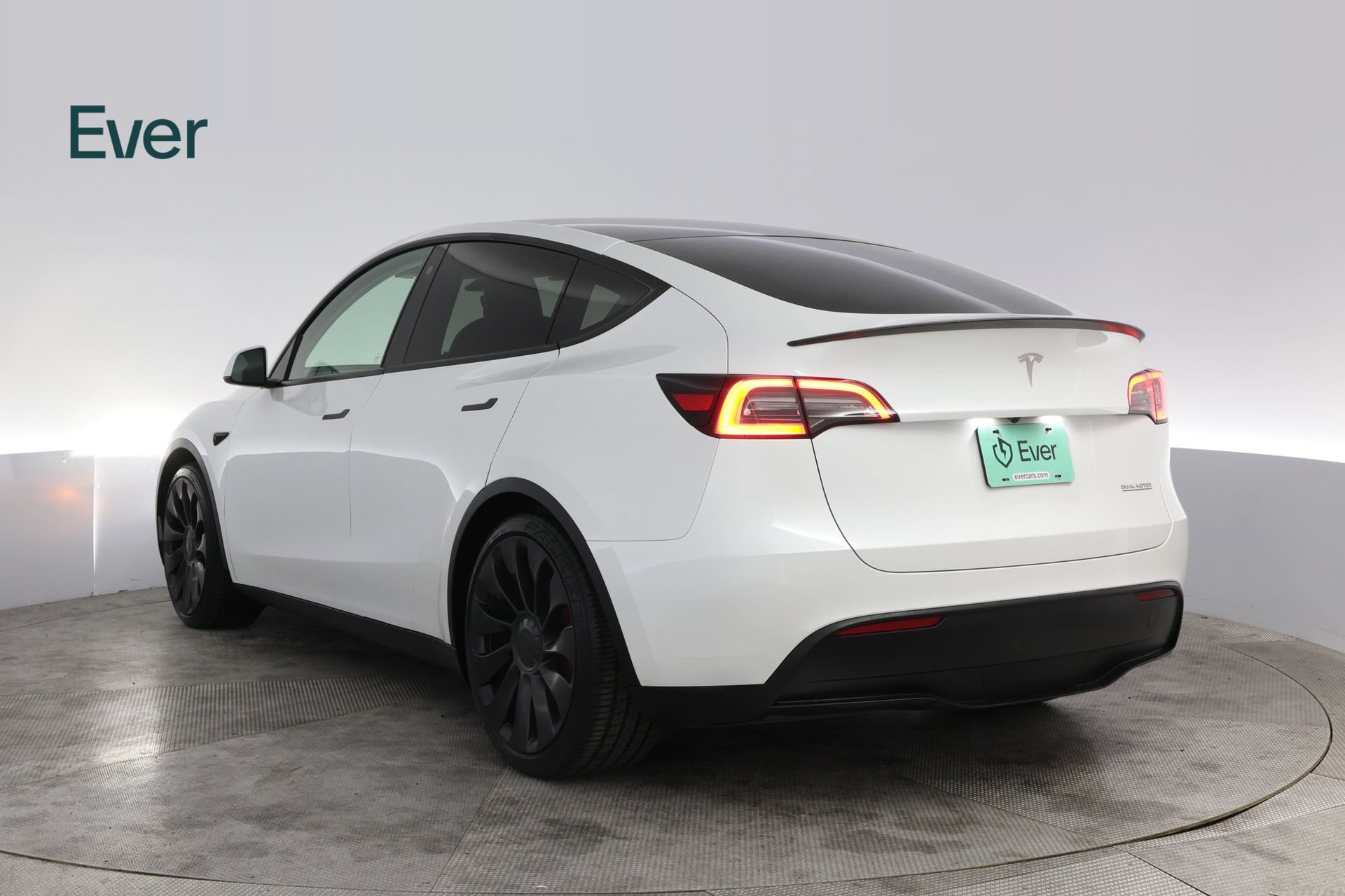 Used 2023 Tesla Model Y Performance AWD/4WD image 17