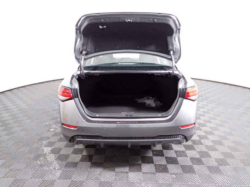 Used 2025 Nissan Sentra SV w/ All-Weather Package image 17