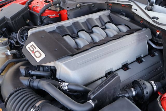Used 2015 Ford Mustang GT Premium w/ Equipment Group 401A RWD image 32
