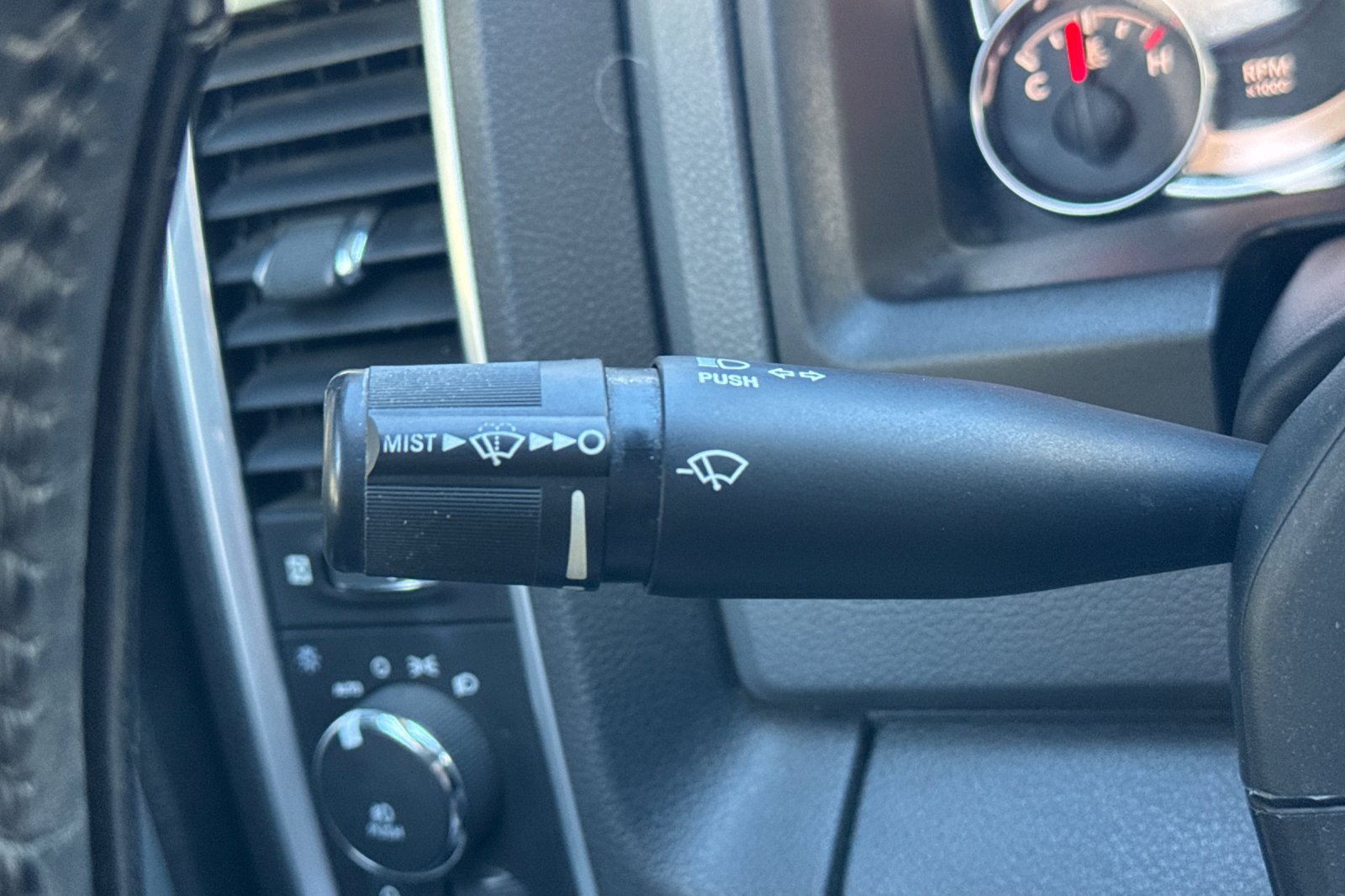 Used 2019 RAM 1500 Big Horn RWD image 37