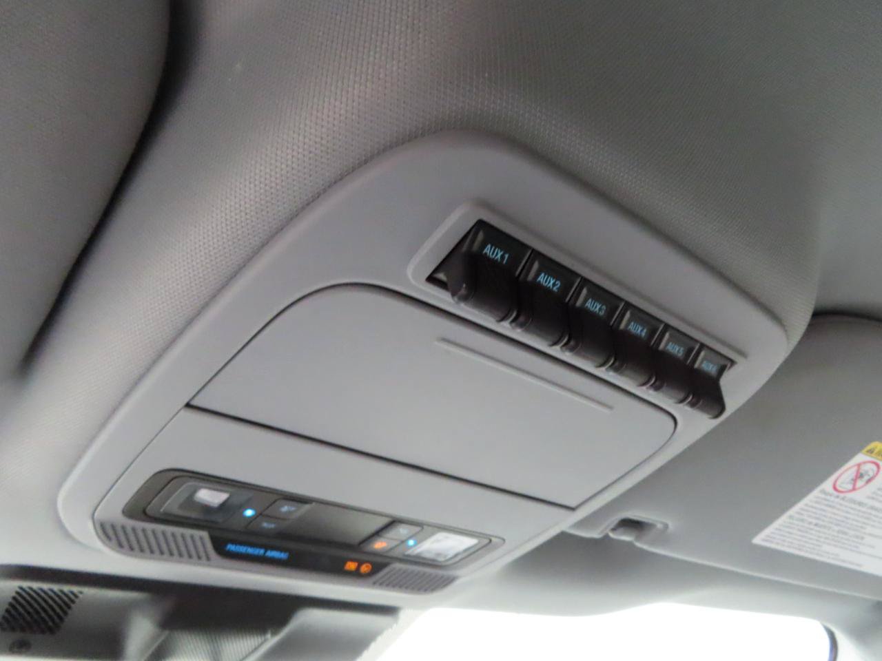 Used 2025 Ford F250 XLT w/ Black Appearance Package AWD/4WD image 27