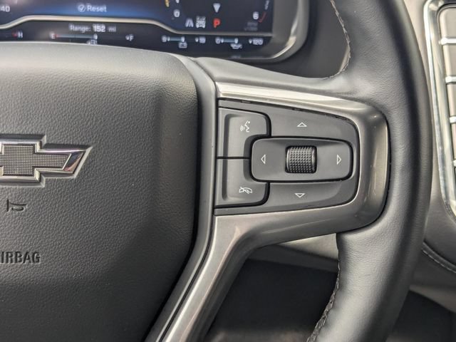 Used 2023 Chevrolet Suburban Z71 w/ Luxury Package AWD/4WD image 17