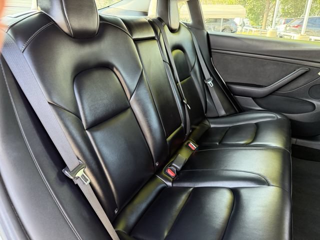 Used 2022 Tesla Model 3 Long Range AWD/4WD image 26