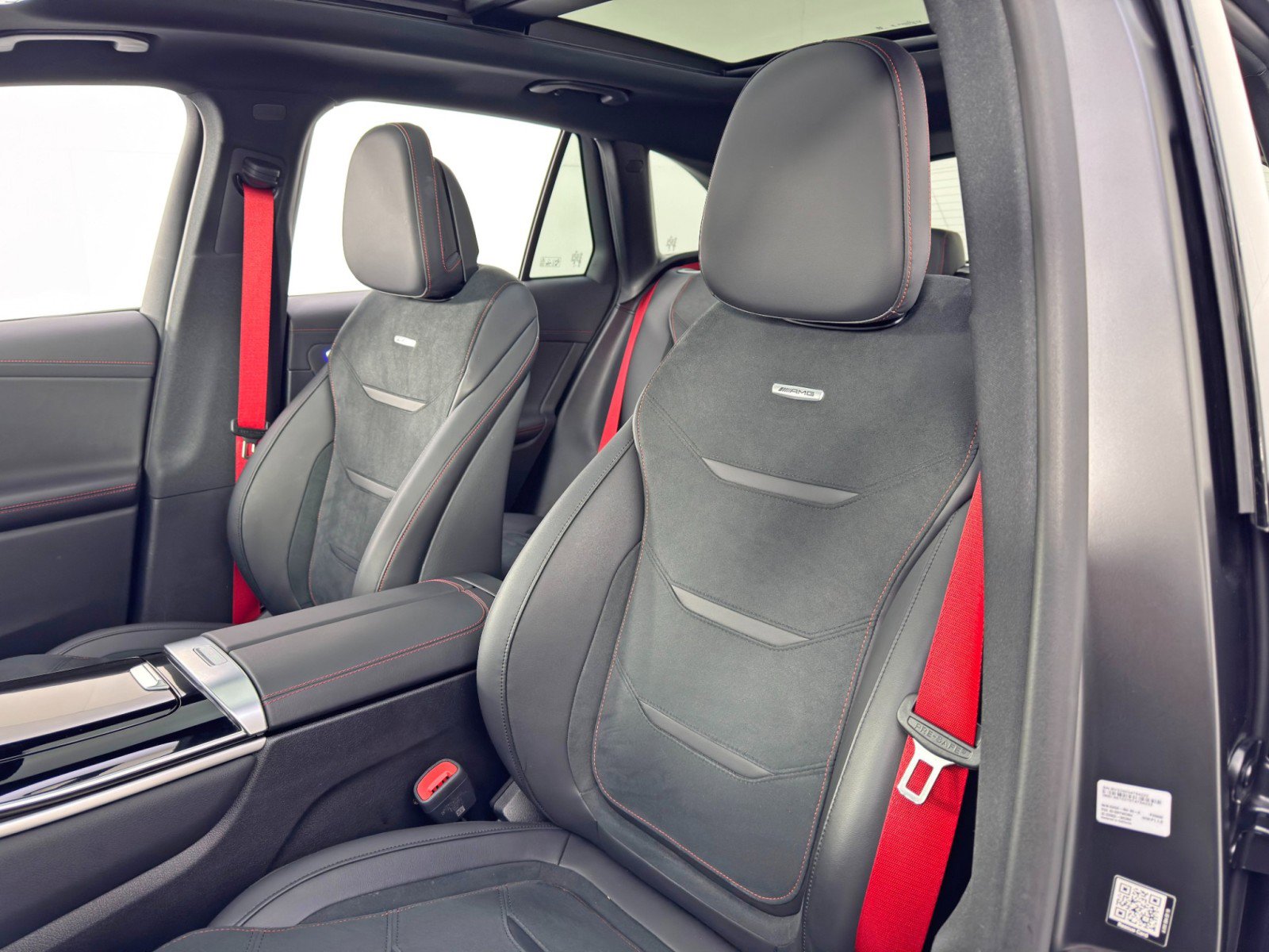 Used 2024 Mercedes-Benz C 63 AMG S w/ Pinnacle Trim Package image 48