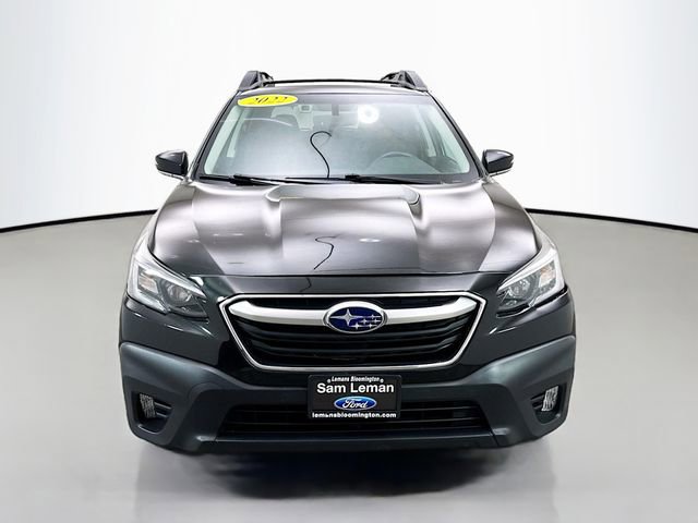 Used 2022 Subaru Outback Premium image 2