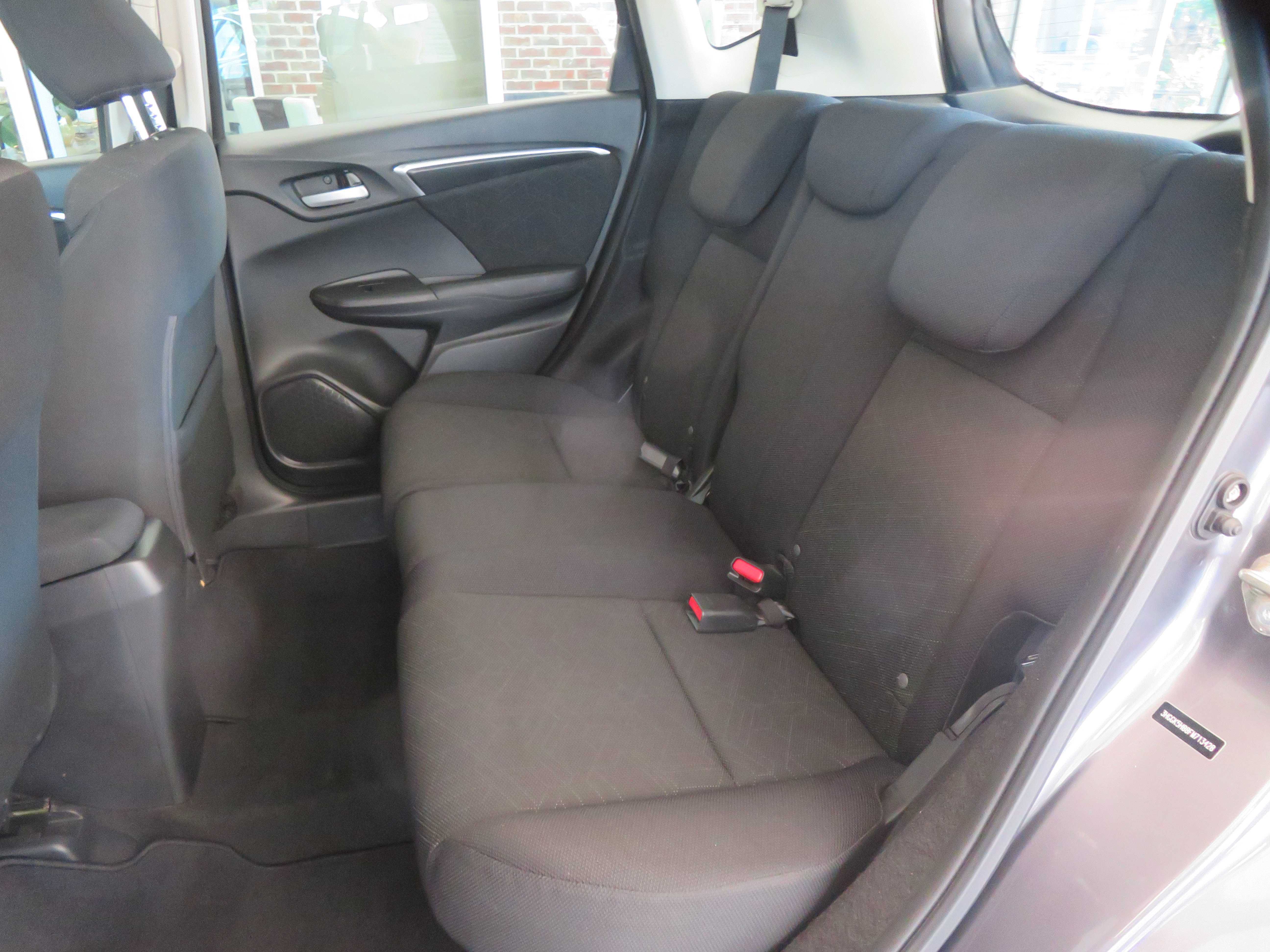 Used 2015 Honda Fit EX-L image 19