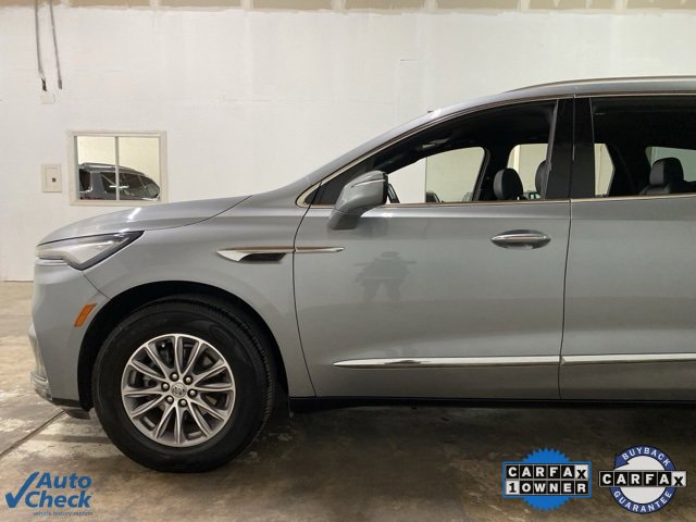 Used 2024 Buick Enclave Premium image 86
