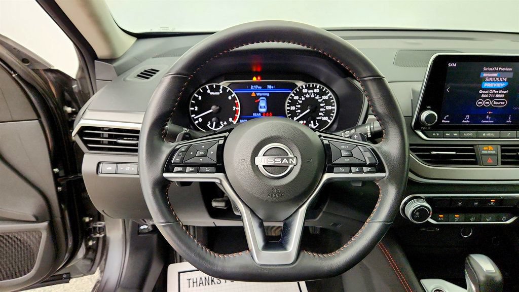 Used 2023 Nissan Altima 2.5 SR AWD/4WD image 12