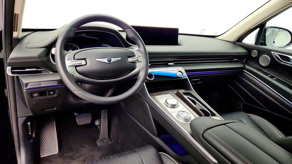 Used 2023 Genesis GV80 3.5T Advanced + w/ Cargo Package AWD/4WD image 13
